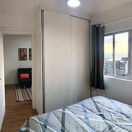 707- Apartamento Encantador, Amplo E Decorado, Quarto, Sala, Cozinha, Mobiliario Moderno, Cozinha Completa Com Utensilios , Excelente Vista Da Cidade E Localizacao Privelegiada No Bairro Bigorrilho 库里提巴 外观 照片