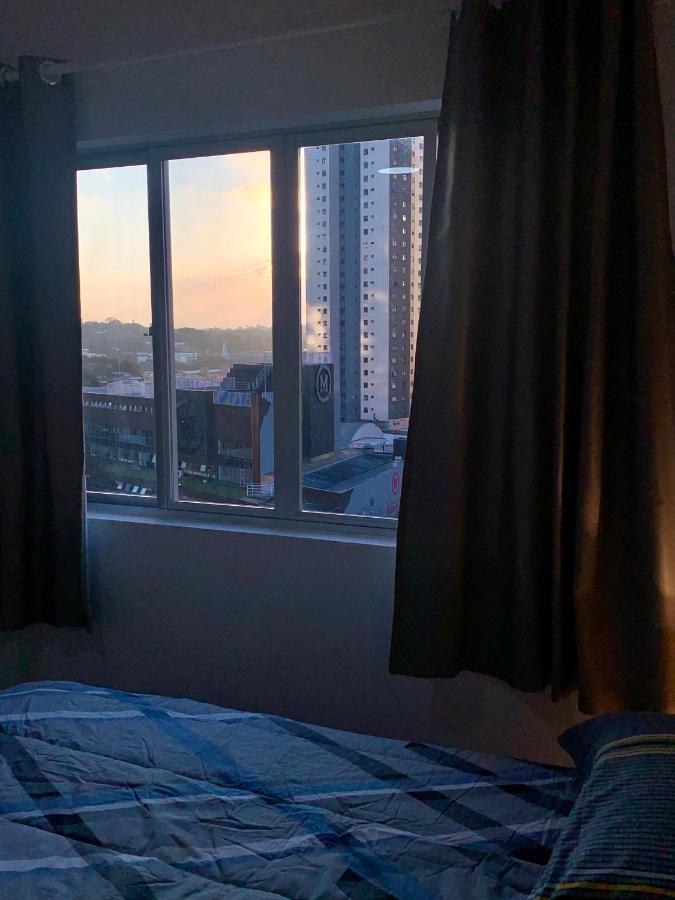 707- Apartamento Encantador, Amplo E Decorado, Quarto, Sala, Cozinha, Mobiliario Moderno, Cozinha Completa Com Utensilios , Excelente Vista Da Cidade E Localizacao Privelegiada No Bairro Bigorrilho 库里提巴 外观 照片