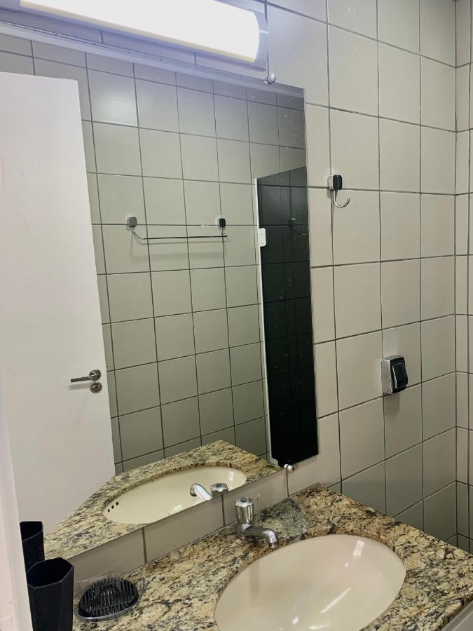 707- Apartamento Encantador, Amplo E Decorado, Quarto, Sala, Cozinha, Mobiliario Moderno, Cozinha Completa Com Utensilios , Excelente Vista Da Cidade E Localizacao Privelegiada No Bairro Bigorrilho 库里提巴 外观 照片