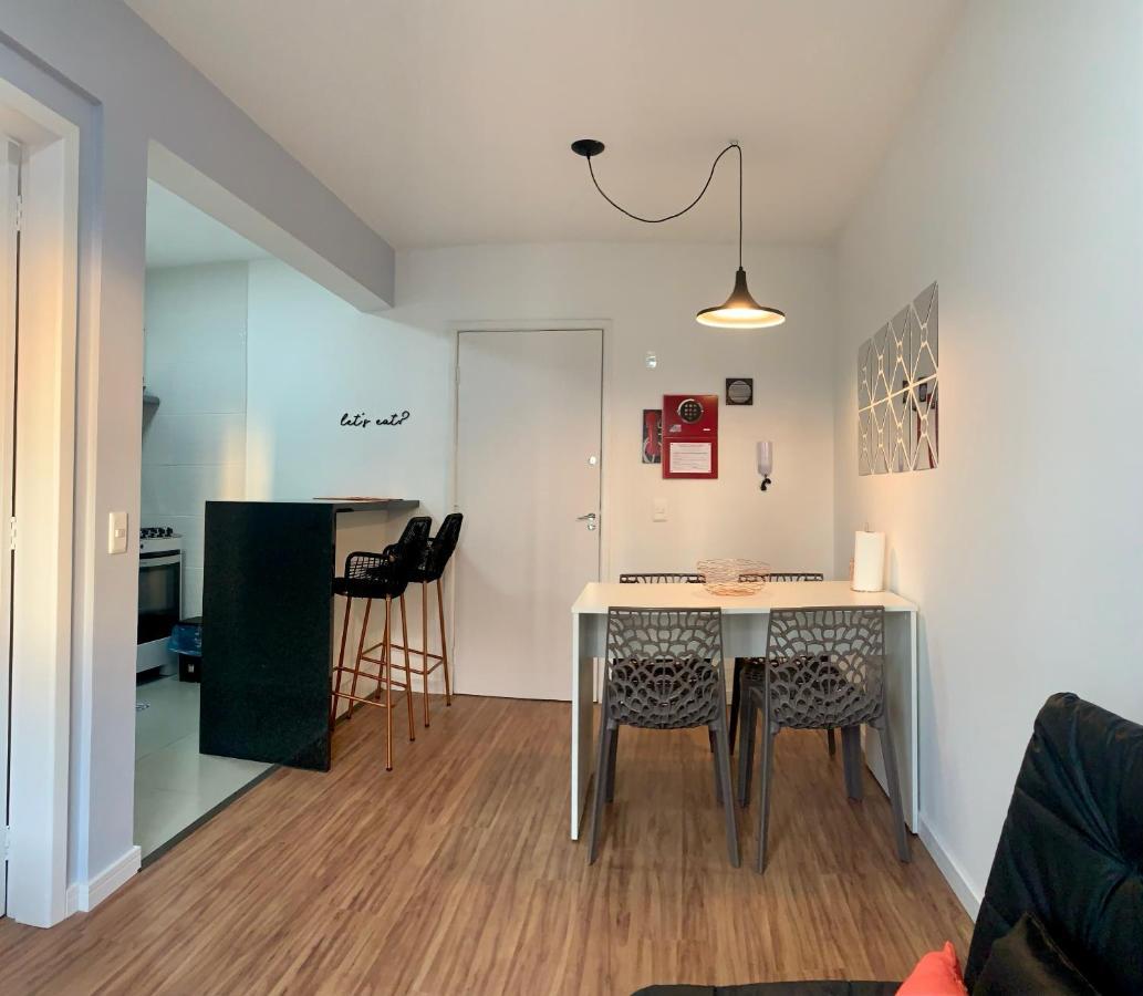 707- Apartamento Encantador, Amplo E Decorado, Quarto, Sala, Cozinha, Mobiliario Moderno, Cozinha Completa Com Utensilios , Excelente Vista Da Cidade E Localizacao Privelegiada No Bairro Bigorrilho 库里提巴 外观 照片